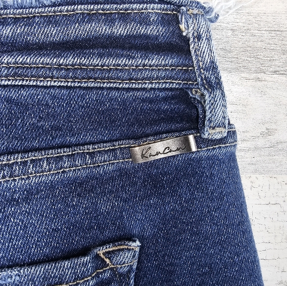 Kancan Jeans for Maurices Women's Size 32 Distressed Frayed Hem Blue Denim Ankle - Picture 16 of 16